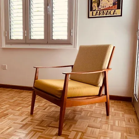 Retro-modern Luxury Flat In Agios Andreas Apartmán *